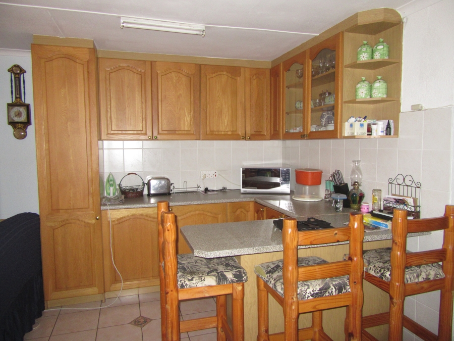 2 Bedroom Property for Sale in Rocklands Western Cape